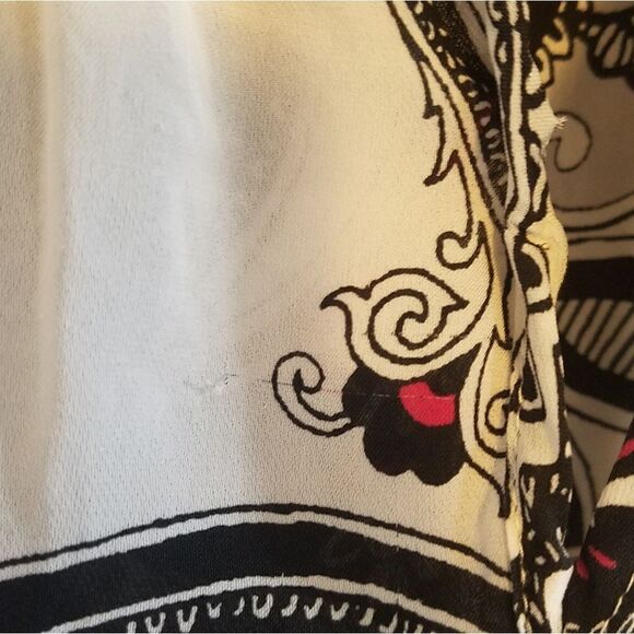 White House Black Market Paisley Blouse - Picture 4 of 8